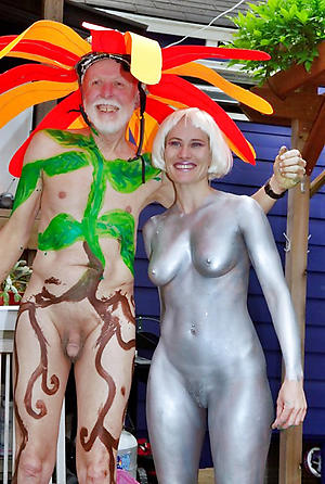 of age swinging couples love porn