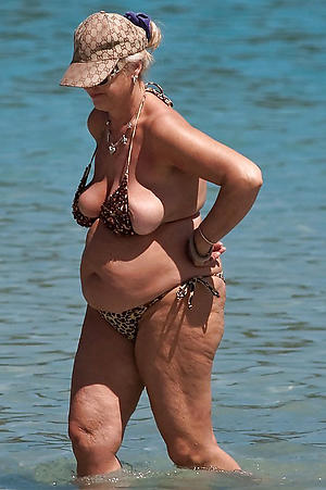granny on the beach porn pictures