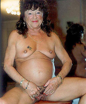 xxx naked women all round tattos