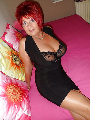 stark naked mature wife slut