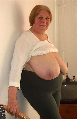old granny boobs porn pictures