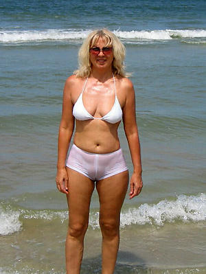 free pics of older women on get under one's beach