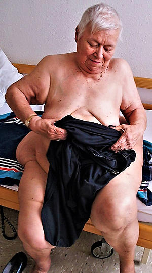 naked uncompromisingly old grannies sex pics