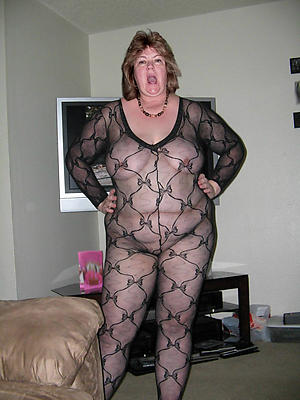 hot older wife copulation pics