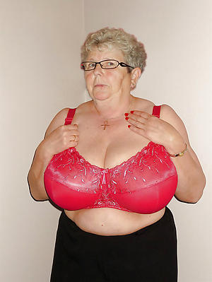 horny horny older women unclothed pics