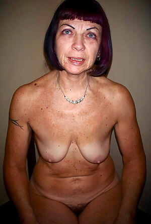 naked granny solo hot porn pic