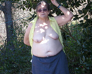 hot wet older bbw pussy  stripping