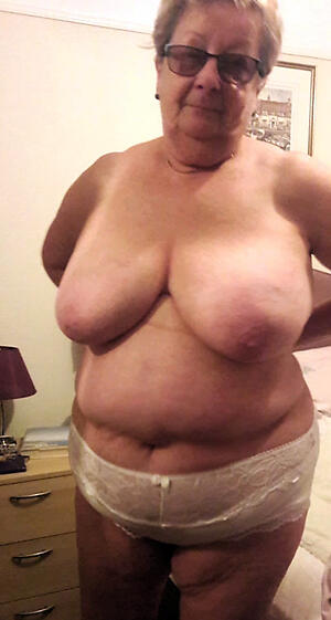 Granny Pic Nude