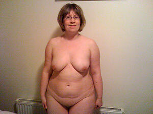 hot older women solo stripping