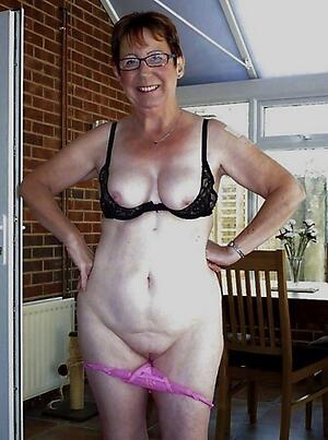 elegant nude elder statesman women amateur old bag