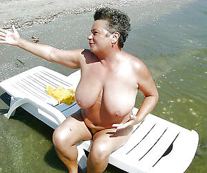 porn pics of horny granny in front beach