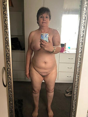 xxx pictures of older women in the undress