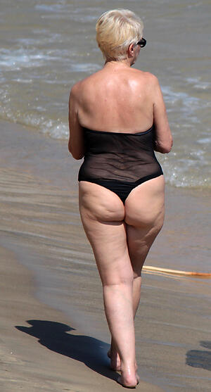 granny ass galleries