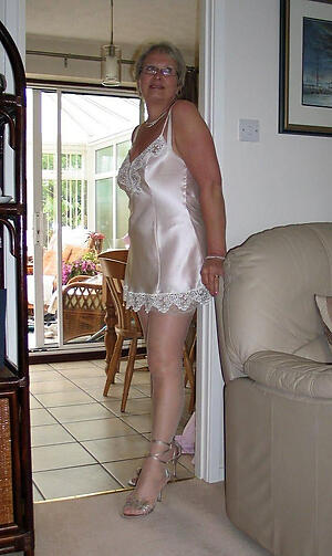 sexy elder women lingerie hot porn pic
