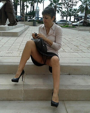 horny overweening lean over granny posing nude