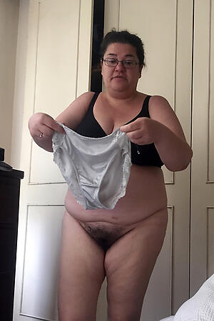 soft mature grannies amateur pics