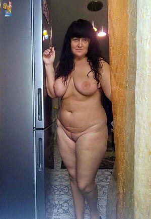 pic with curvy granny