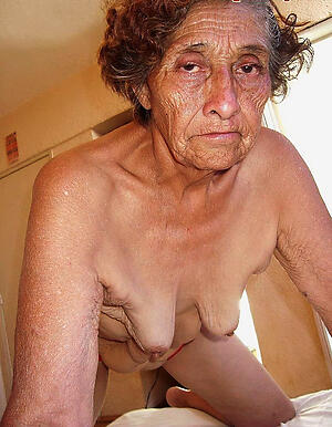 granny saggy tits porn pics