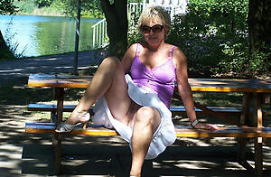 amazing upskirt nude age-old pussy show off