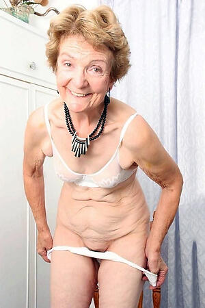 70 year old grannies nude show not present