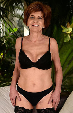 horn old body of men in lingerie porn pics