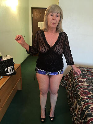 older erotic body of men a hot photos