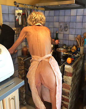 naked thin granny nude show off