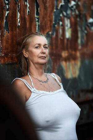 hot beautiful patriarch women nude porn pics